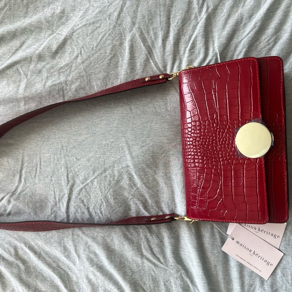 RARE AUTHENTIC MAISON HÉRITAGE COW LEATHER RED CROSSBODY PURSE ❤️ NWT !!! - Picture 12 of 15